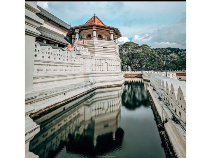 Kandy: Pinnawala Day Tour By Local Budget Taxi (Local Guide) - Itinerary Highlights