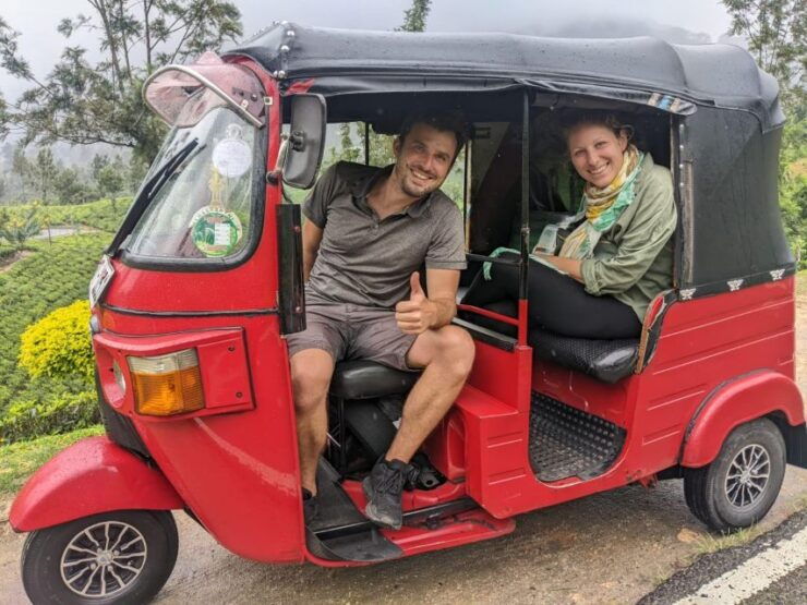 Kandy Royal Botanical Gardens Peradeniya By Tuk Sri Lanka - Pickup and Meeting Point