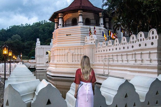 Kandy Sightseeing Day Tour From Bentota (All Inclusive) - Inclusions and Exclusions