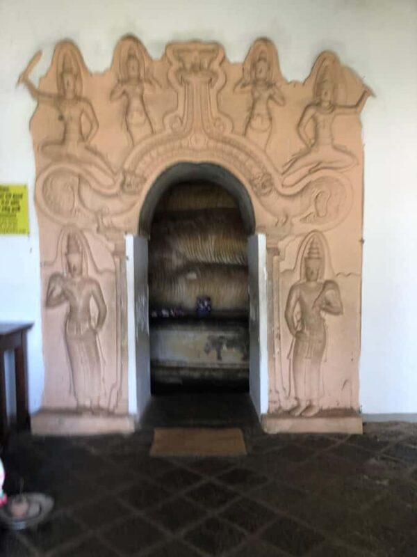 Kandy: Sigiriya and Dambulla Day Trip with local guide - Who is This Tour Best For?