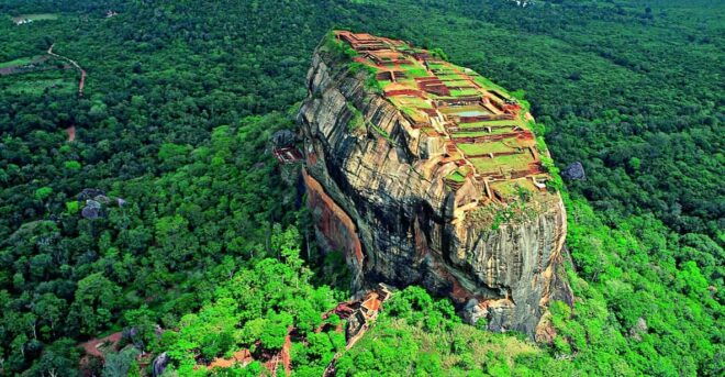 Kandy: Sigiriya, Dambulla,Minneriya National Park Day Tour - Transportation Details