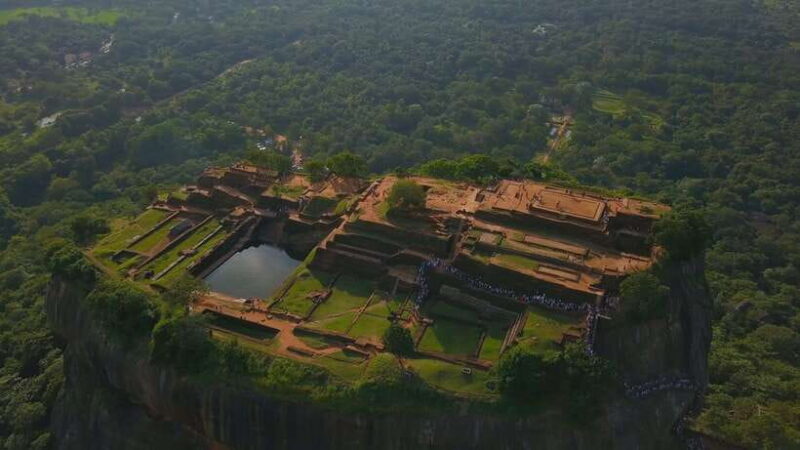 Kandy: Sigiriya Fortress & Cave Temple Full Day Private Tour - The Itinerary Breakdown: What to Expect from Start to Finish