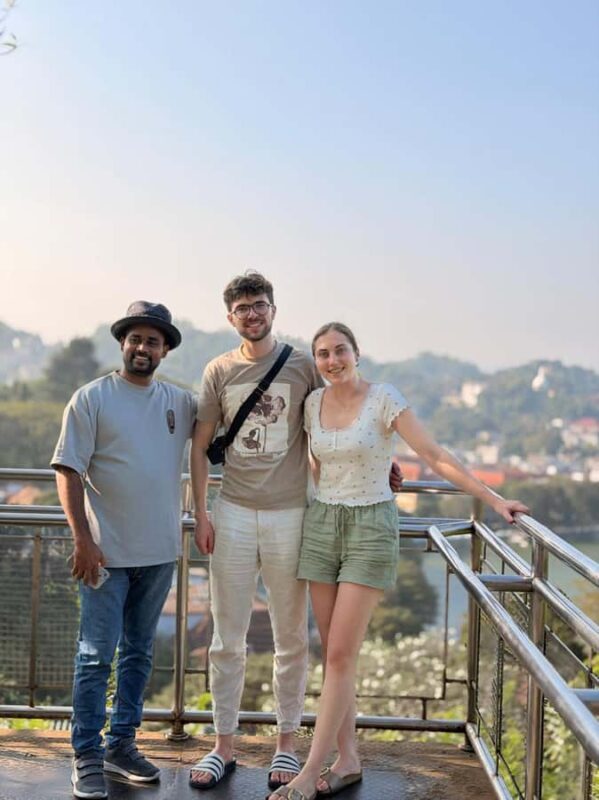 Kandy: Spice Garden Tour and Cooking Class - Authenticity and Review Highlights