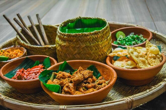 Kandy: Sri Lankan Cooking Class With Chef Lady - Booking and Cancellation