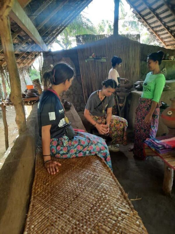 Kandy: Sri Lankan Roti Cooking Class & Tasting Experience - Who Should Book This Tour?
