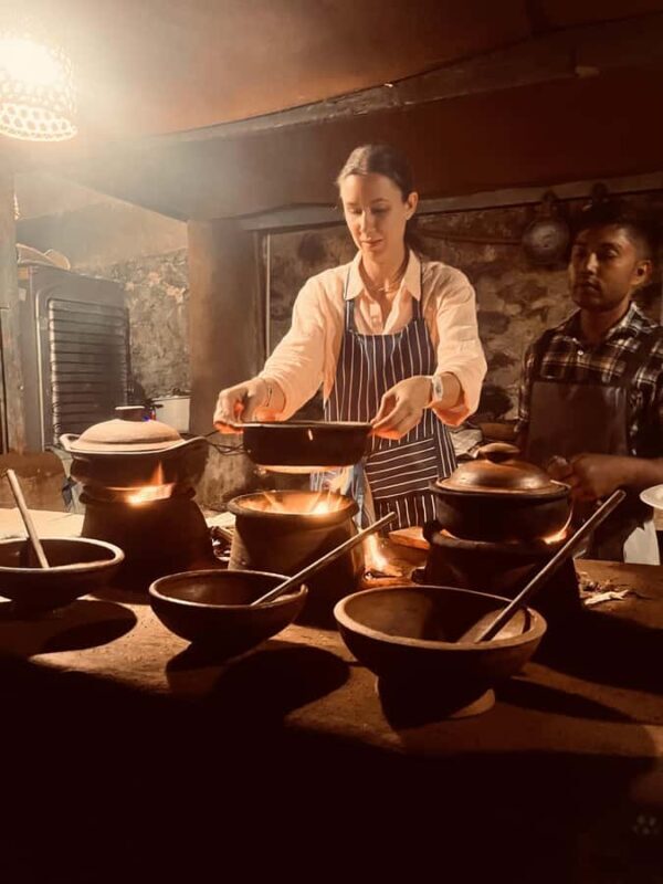Kandy: Srilankan Cooking Class with Meal in Woodfire Kitchen - Who Should Book This Experience?