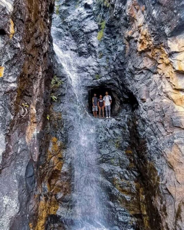 Kandy: Temple of Tooth, Train Ride, & Cave Waterfall Tour - Deep Dive into the Itinerary