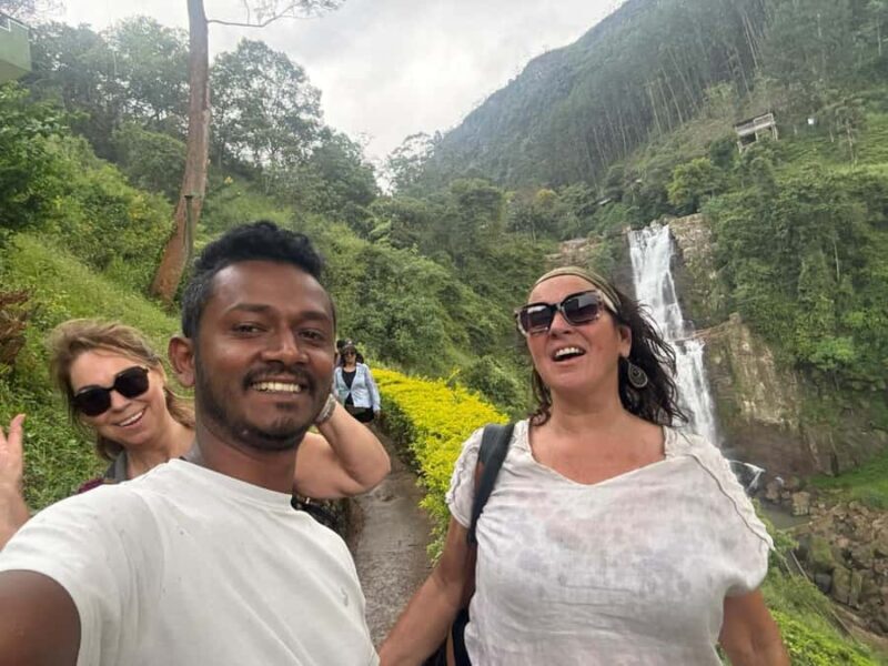 Kandy: Three Ancient Temples Loop & Paddy Field Trek - The Traditional Sri Lankan Village Lunch