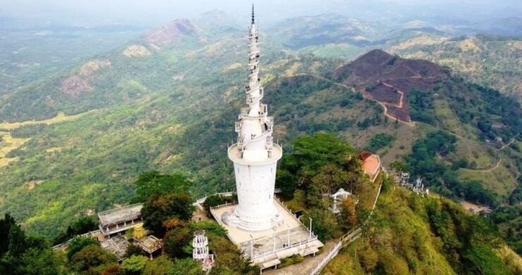 Kandy To Ambuluwawa Tower Day Tour By Tuk Tuk - Sri Lanka - Cultural Activities and Etiquette