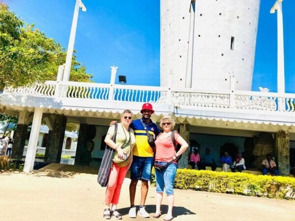 Kandy to Ambuluwawa Tuk Tuk Ride - Tour Exclusions