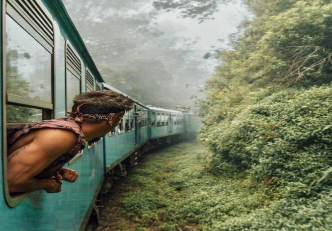 Kandy To Ella 2nd Class Reserved Seats in Morning Train - Included Services and Amenities
