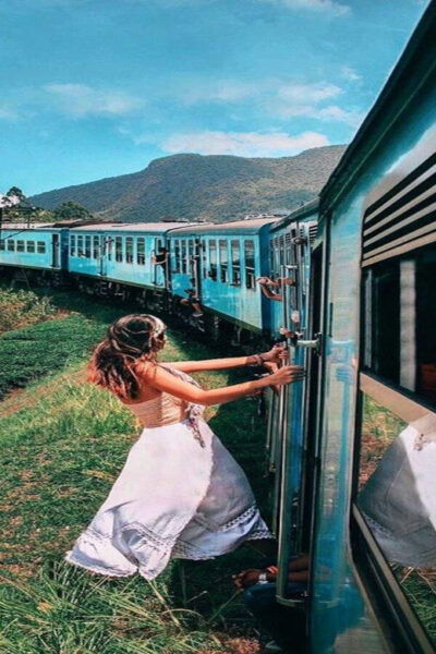 Kandy To Ella 2nd Class Reserved Seats in Morning Train - Important Travel Guidelines
