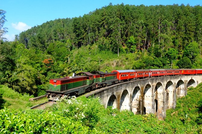 Kandy to Ella Train Tickets (2nd Class) - On-board Facilities and Amenities