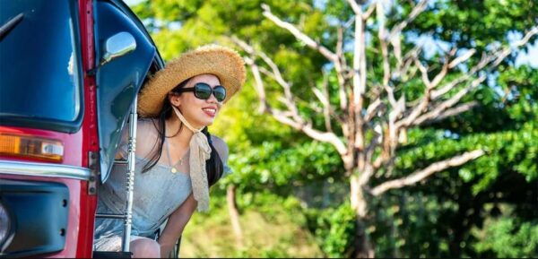 Kandy To Ihala Kotte Tour By Tuk Tuk - What to Bring
