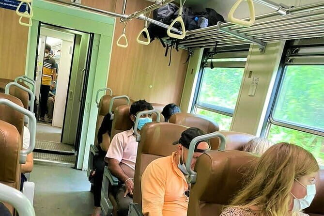 Kandy to Nanuoya (Nuwaraeliya) by Train - Reserved Seats - The Route and Itinerary: What to Expect