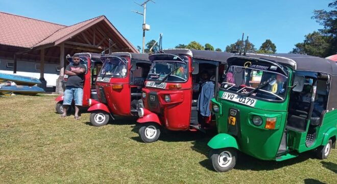 Kandy to Nuwaraeliya Day Tour By Tuk Tuk - Nuwara Eliya Attractions