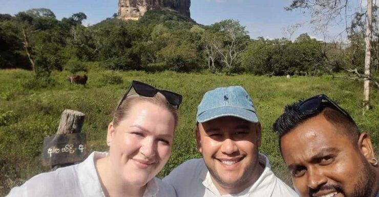 Kandy to Sigiriya Tuk Tuk Tour - Itinerary Highlights