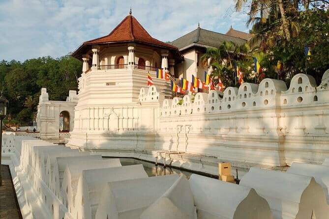 Kandy to Yala Transfer - What’s Included and What’s Not