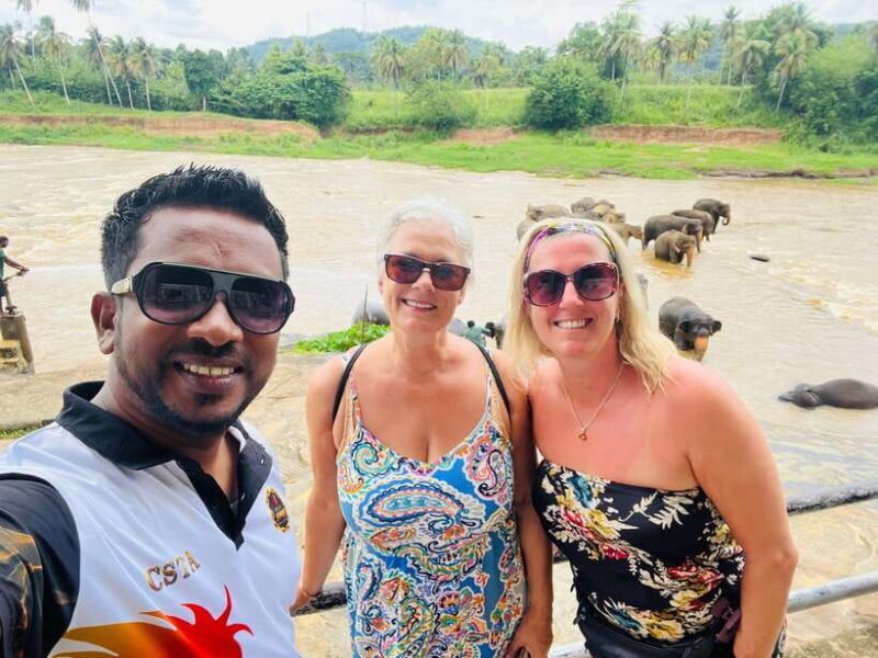 Kandy: Tuk Tuk Tour with Ambuluwawa Tower & Pinnawala - The Sum Up