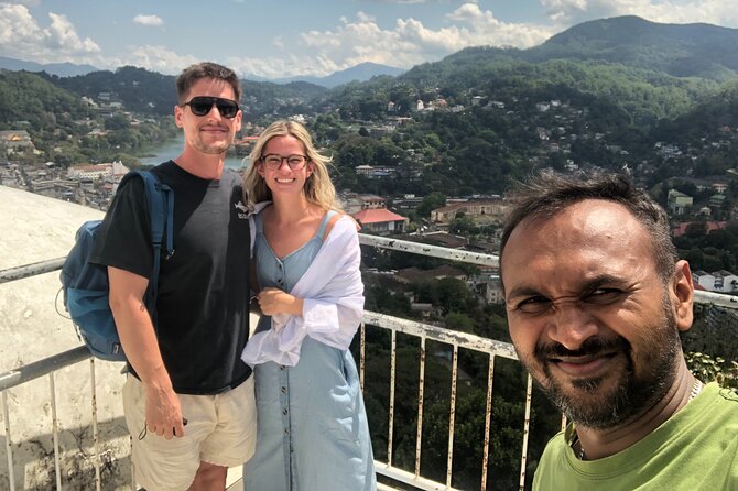 Kandy Tuktuk Tour With Local Tour Guide - Tour Overview