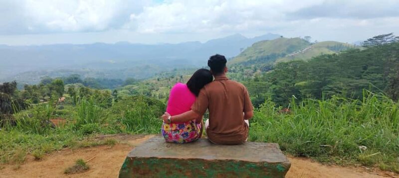 Kandy Village Hiking Tour: Waterfalls & Local Encounters - Discovering the Kandy Village Hiking Tour: Waterfalls & Local Encounters