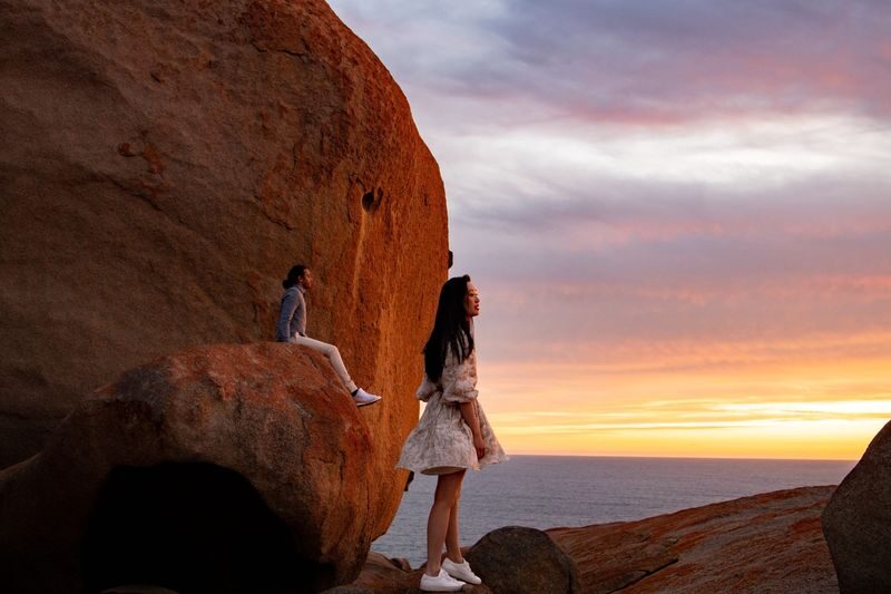 Kangaroo Island Scenic Nature and Wildlife Day Tour - What the guide and shared transport add