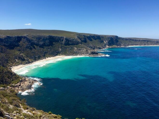 Kangaroo Island: Scenic, Nature & Wildlife Tour - Knowledgeable Guide