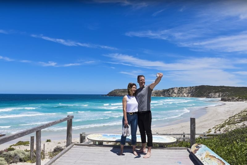 Kangaroo Island Sip & See Day Tour - A full day shaped by island food, wildlife and scenery