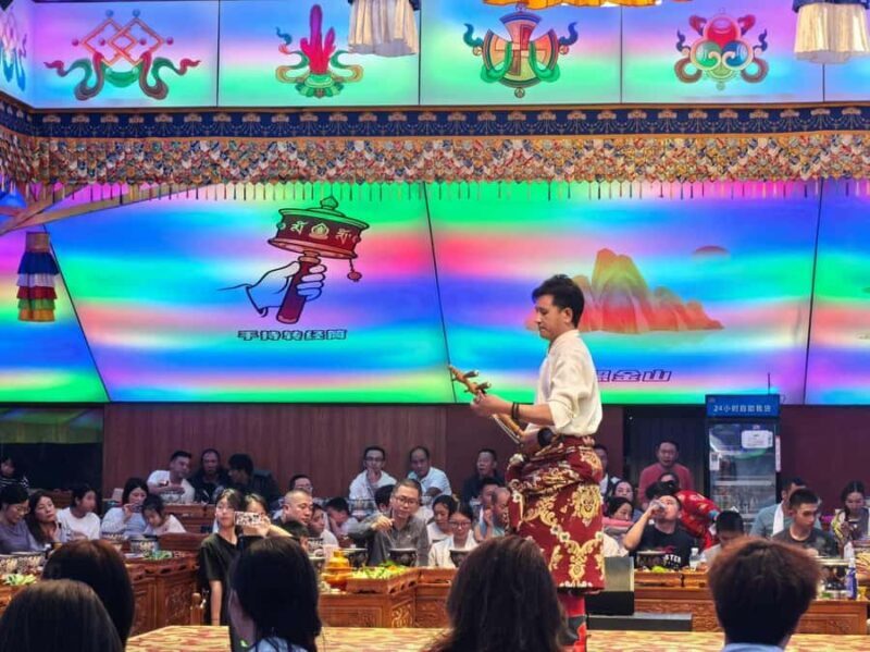 Kangzan Chieftain Feast, Shangri-La, Yunnan - Who Should Consider This Tour?