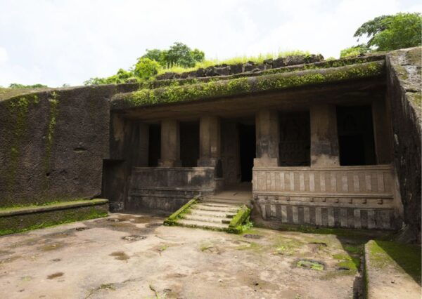Kanheri Caves (Guided Half Day Sightseeing City Tour) - The Sum Up