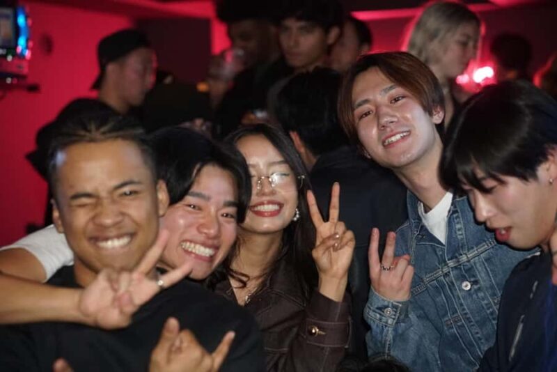 Kanpai Tokyo: Bar Hopping Nightlife Tour with a Local Guide - Good To Know