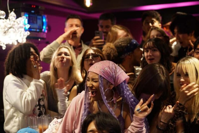 Kanpai Tokyo: Bar Hopping Nightlife Tour with a Local Guide - Authentic Experiences and Personal Touches