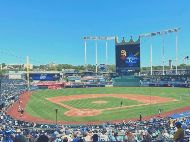 Kansas City Royals Baseball Game at Kauffman Stadium - What to Expect at the Game