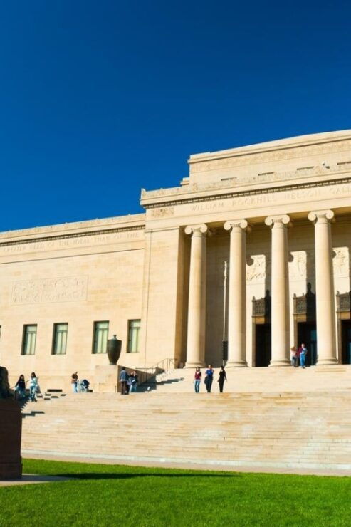 Kansas City Wander: From Plazas to Parks - Artistic Discoveries