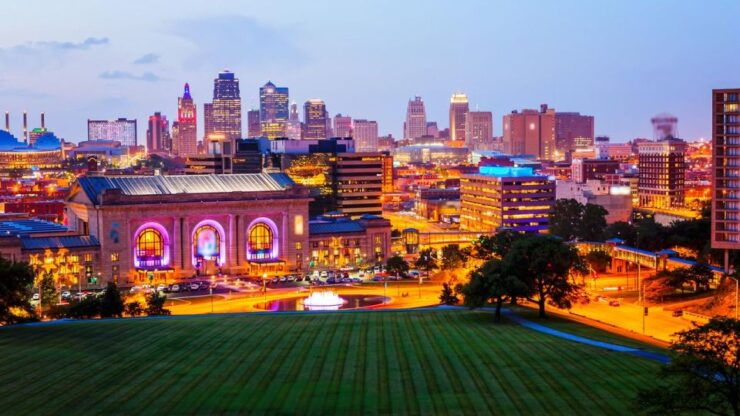Kansas City's Cultural Gems: A Walking Tour Experience - Tour Price and Duration