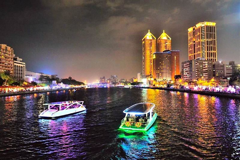 Kaohsiung Eye River Love Boat Ride: Tickets & Guided Tour - The highlights at a glance