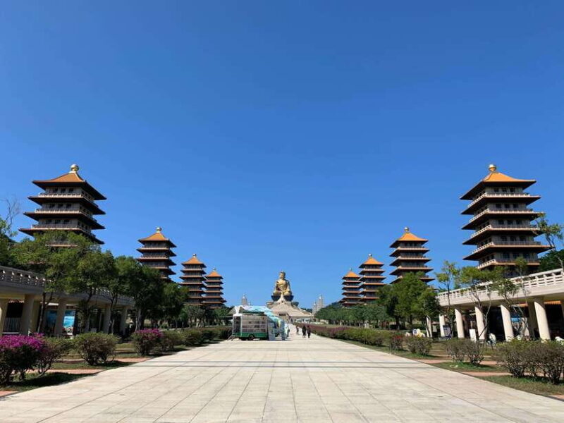 Kaohsiung: Private City Tour with Fo Guang Shan Museum - Transportation, Flexibility, and Value