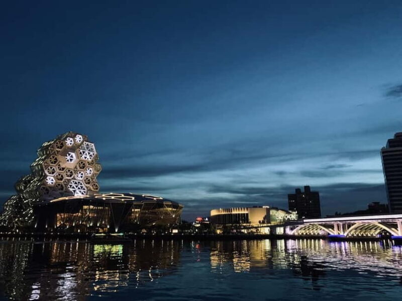 Kaohsiung Private Tour - Discover Local Hidden Gems - Exploring the Main Sights