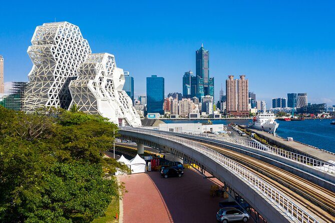 Kaohsiung Shore Excursion to Buddha Bliss and Baking Fun - The Sum Up