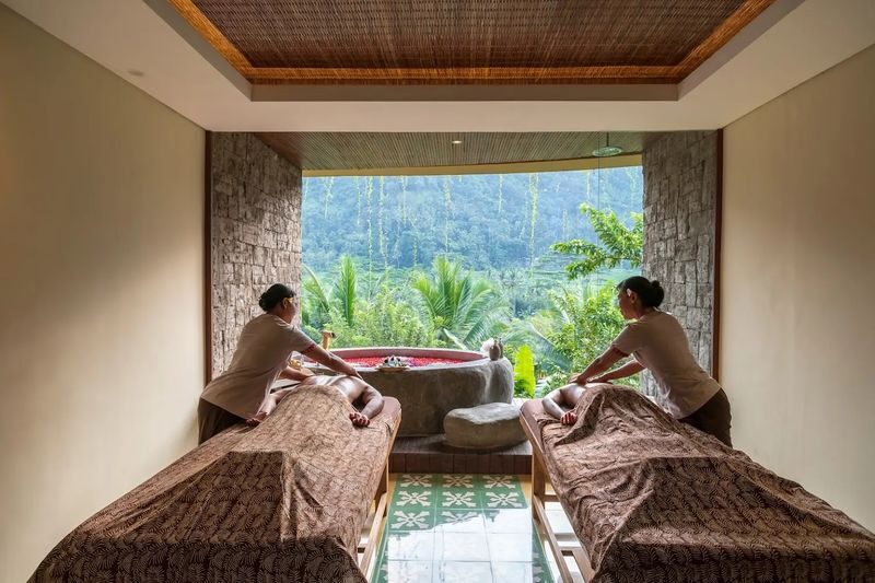 Kapha Spa in Sidemen with Panoramic View - A 60-minute hair treatment in Sidemen