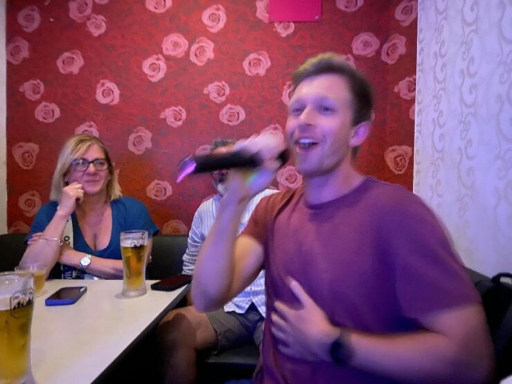 Karaoke Night With All-You-Can-Drink in Shinjuku - Activity Details and Booking Information