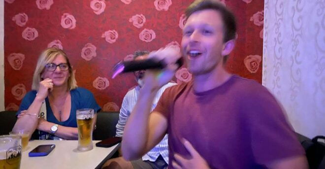 Karaoke Night With All-You-Can-Drink in Shinjuku - Full Description of the Karaoke Night