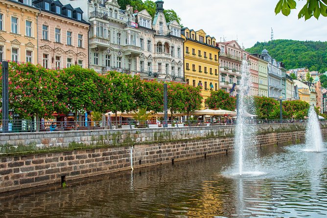 Karlovy Vary Full Day Tour From Prague With Lunch - Tour Details