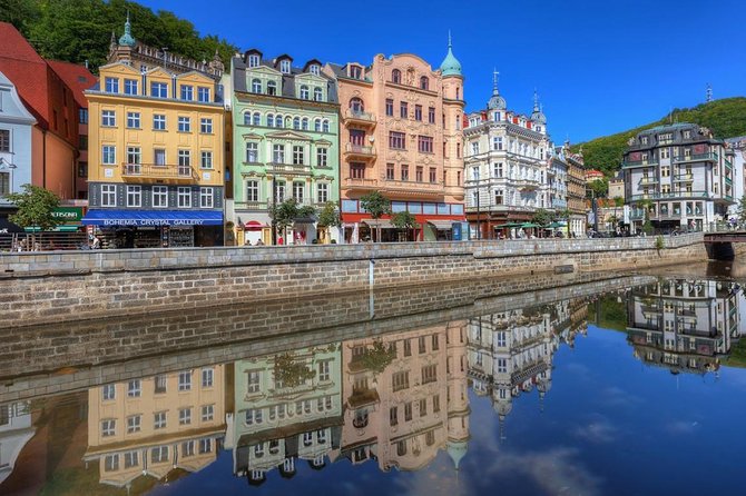 Karlovy Vary Full Day Tour From Prague With Lunch - Reviews