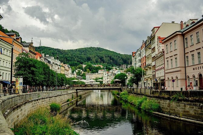 Karlovy Vary Full Day Tour From Prague With Lunch - Inclusions