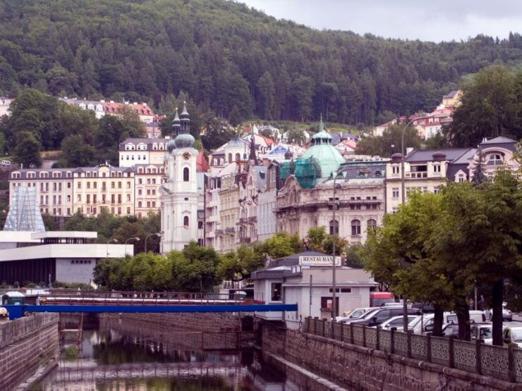 Karlovy Vary & Marianske Lazne Tour From Prague With Lunch - Activity Details