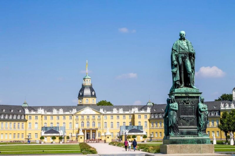 Karlsruhe: Express Walk with a Local in 90 minutes - Exploring the Itinerary: What You’ll See and Experience