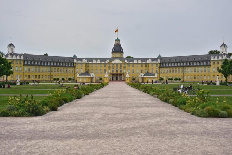 Karlsruhe: Express Walk with a Local in 90 minutes - The Sum Up