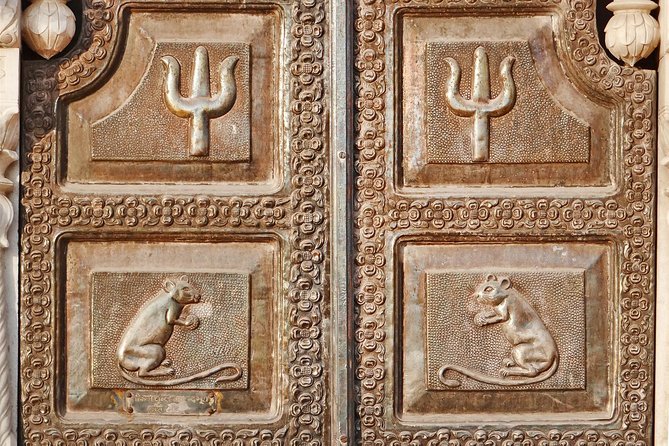 Karni Mata Temple (A Unique Rat Temple) Near Bikaner - Good To Know
