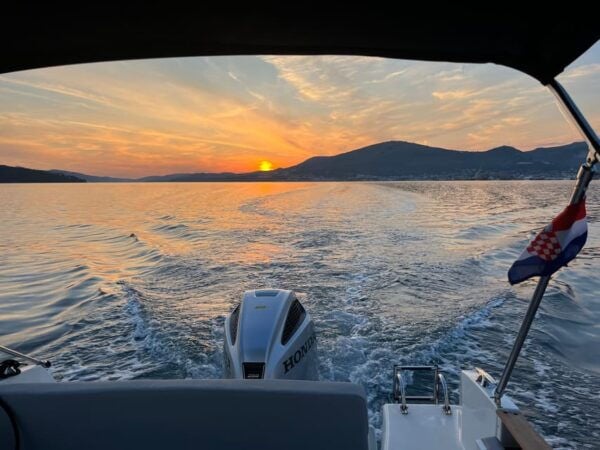 Kaštel Stari: Private Half Day Tour 3 Islands - Scenic Views